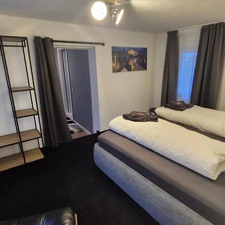 Haus Leopold *